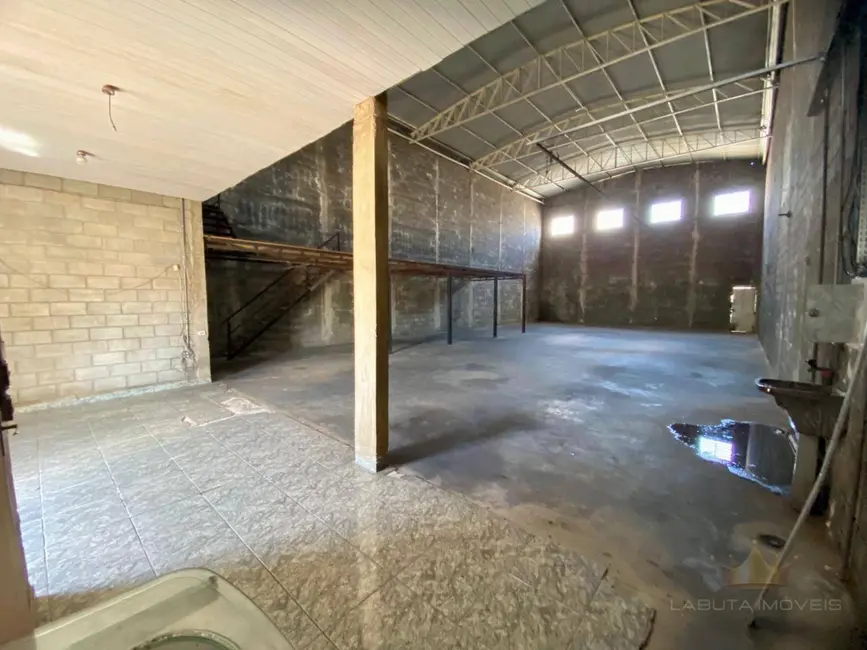 Sala Comercial à venda e para alugar, 386m2 em Hortolandia - SP - imagem 4 Foto 4 de Sala Comercial à venda e para alugar, 386m2 em Hortolandia - SP