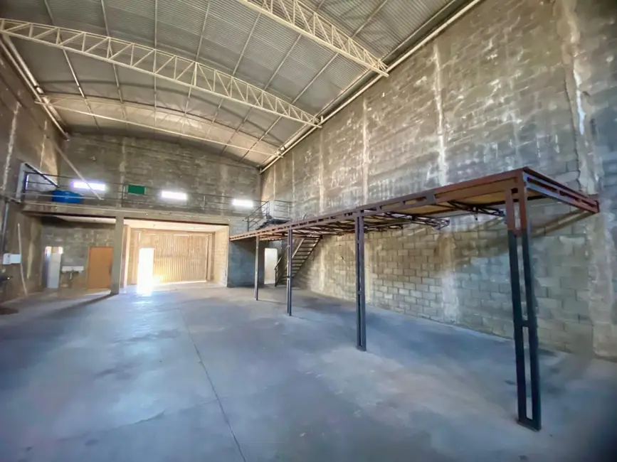 Sala Comercial à venda e para alugar, 386m2 em Hortolandia - SP - imagem 5 Foto 5 de Sala Comercial à venda e para alugar, 386m2 em Hortolandia - SP