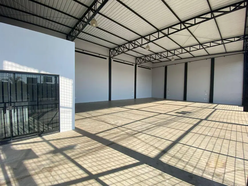 Sala Comercial para alugar, 350m2 em Vila Letônia, Nova Odessa - SP - imagem 2 Foto 2 de Sala Comercial para alugar, 350m2 em Vila Letônia, Nova Odessa - SP