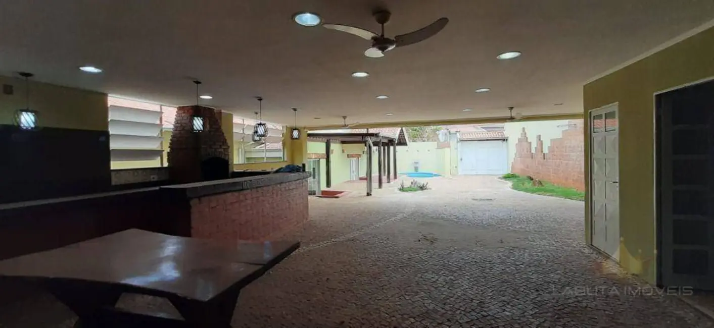 Casa com 3 quartos para alugar, 506m2 em Parque Franceschini, Sumare - SP - imagem 3 Foto 3 de Casa com 3 quartos para alugar, 506m2 em Parque Franceschini, Sumare - SP