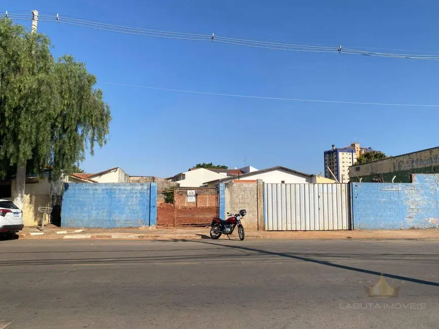 Foto 2 de Terreno / Lote para alugar, 675m2 em Vila Menuzzo, Sumare - SP