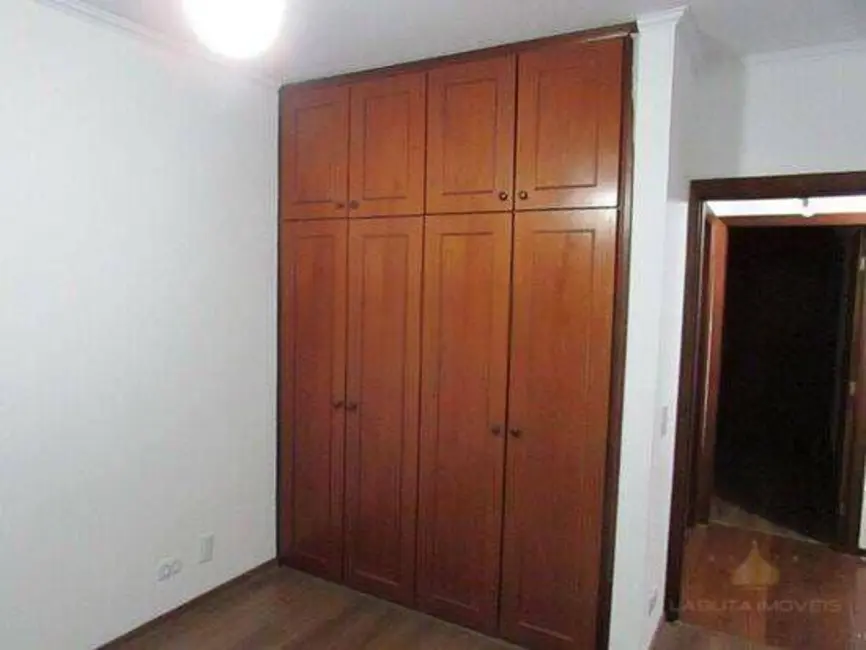 Apartamento com 3 quartos para alugar, 149m2 em Jardim São Carlos, Sumare - SP - imagem 6 Foto 6 de Apartamento com 3 quartos para alugar, 149m2 em Jardim São Carlos, Sumare - SP