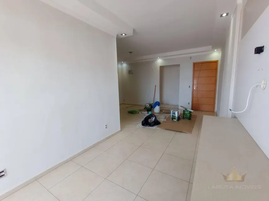 Apartamento com 3 quartos para alugar, 115m2 em Jardim São Carlos, Sumare - SP - imagem 4 Foto 4 de Apartamento com 3 quartos para alugar, 115m2 em Jardim São Carlos, Sumare - SP