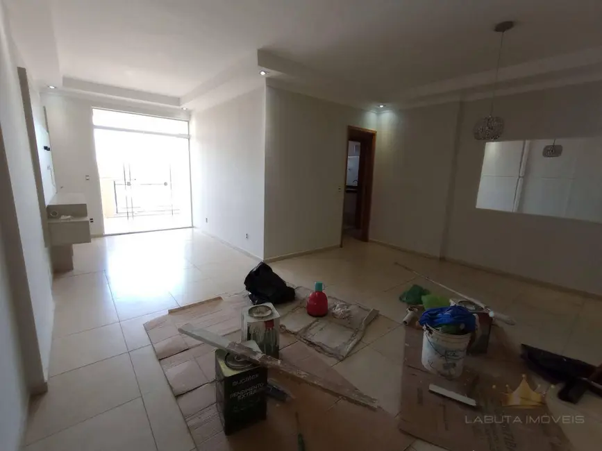 Apartamento com 3 quartos para alugar, 115m2 em Jardim São Carlos, Sumare - SP - imagem 3 Foto 3 de Apartamento com 3 quartos para alugar, 115m2 em Jardim São Carlos, Sumare - SP