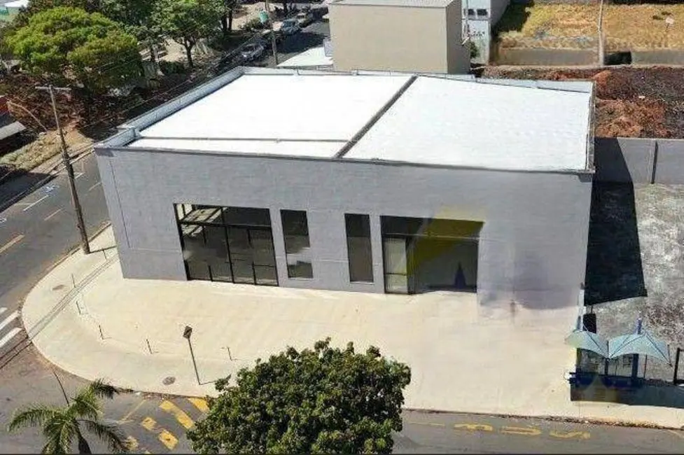 Sala Comercial para alugar, 500m2 em Centro, Nova Odessa - SP - imagem 2 Foto 2 de Sala Comercial para alugar, 500m2 em Centro, Nova Odessa - SP