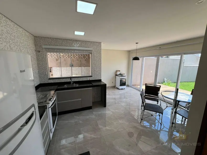 Casa com 3 quartos para alugar, 250m2 em Jardim Residencial Vaughan, Sumare - SP - imagem 7 Foto 7 de Casa com 3 quartos para alugar, 250m2 em Jardim Residencial Vaughan, Sumare - SP