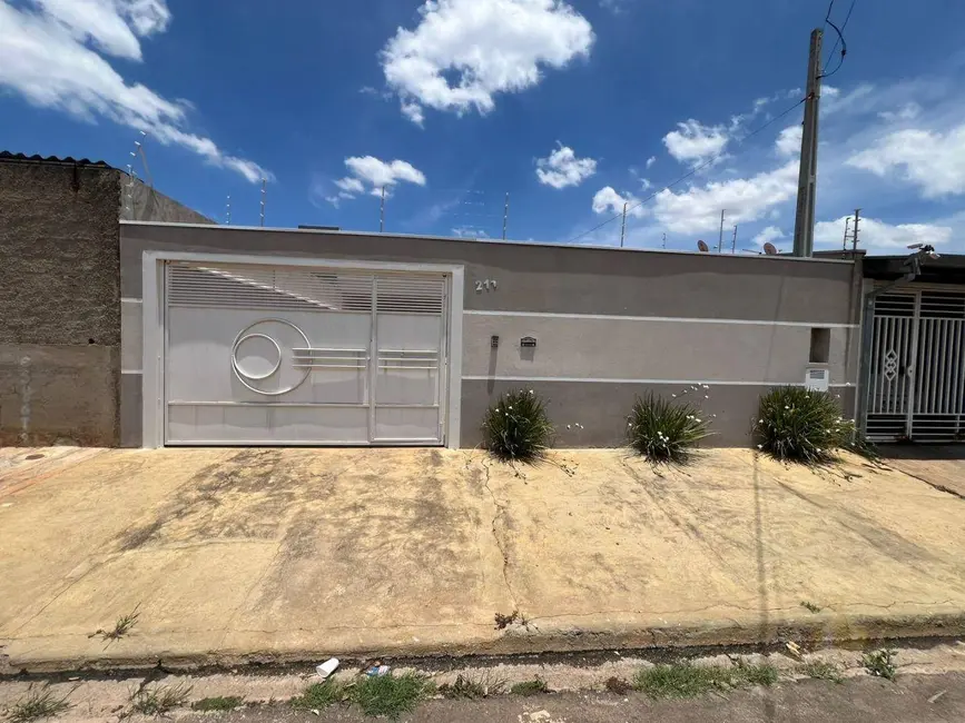 Casa com 3 quartos para alugar, 250m2 em Jardim Residencial Vaughan, Sumare - SP - imagem 1 Foto 1 de Casa com 3 quartos para alugar, 250m2 em Jardim Residencial Vaughan, Sumare - SP