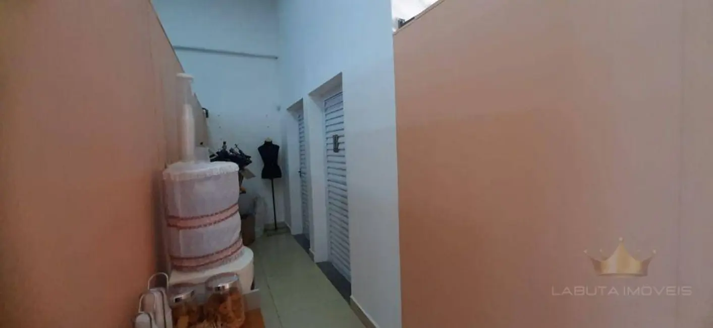 Sala Comercial para alugar, 304m2 em Jardim São Carlos, Sumare - SP - imagem 6 Foto 6 de Sala Comercial para alugar, 304m2 em Jardim São Carlos, Sumare - SP