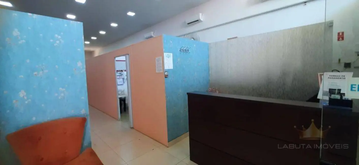 Sala Comercial para alugar, 304m2 em Jardim São Carlos, Sumare - SP - imagem 3 Foto 3 de Sala Comercial para alugar, 304m2 em Jardim São Carlos, Sumare - SP