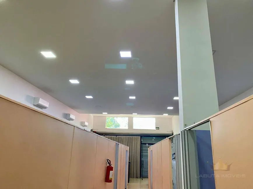 Sala Comercial para alugar, 304m2 em Jardim São Carlos, Sumare - SP - imagem 4 Foto 4 de Sala Comercial para alugar, 304m2 em Jardim São Carlos, Sumare - SP