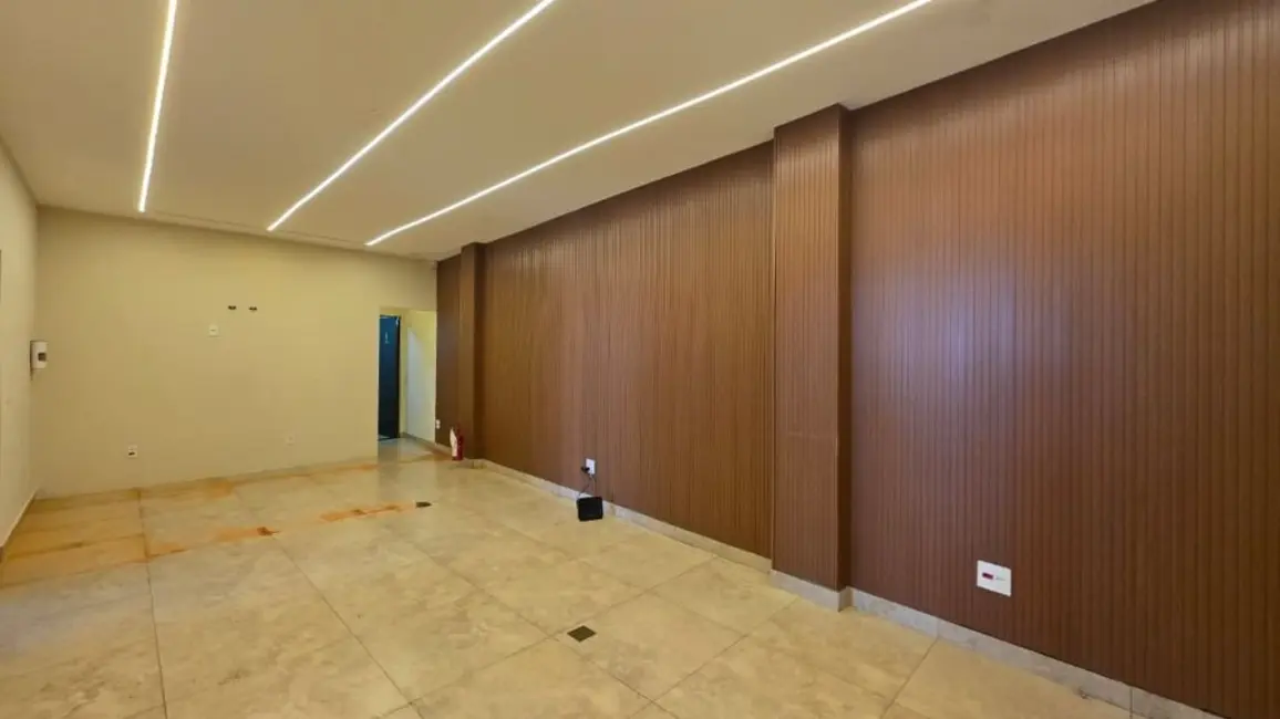 Sala Comercial para alugar, 350m2 em Vila Santa Terezinha, Sumare - SP - imagem 2 Foto 2 de Sala Comercial para alugar, 350m2 em Vila Santa Terezinha, Sumare - SP