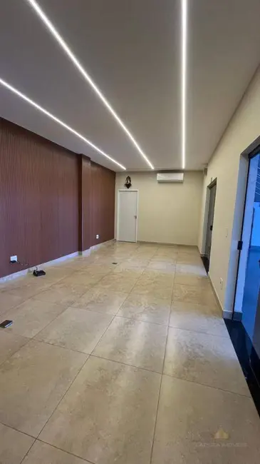 Sala Comercial para alugar, 350m2 em Vila Santa Terezinha, Sumare - SP - imagem 8 Foto 8 de Sala Comercial para alugar, 350m2 em Vila Santa Terezinha, Sumare - SP