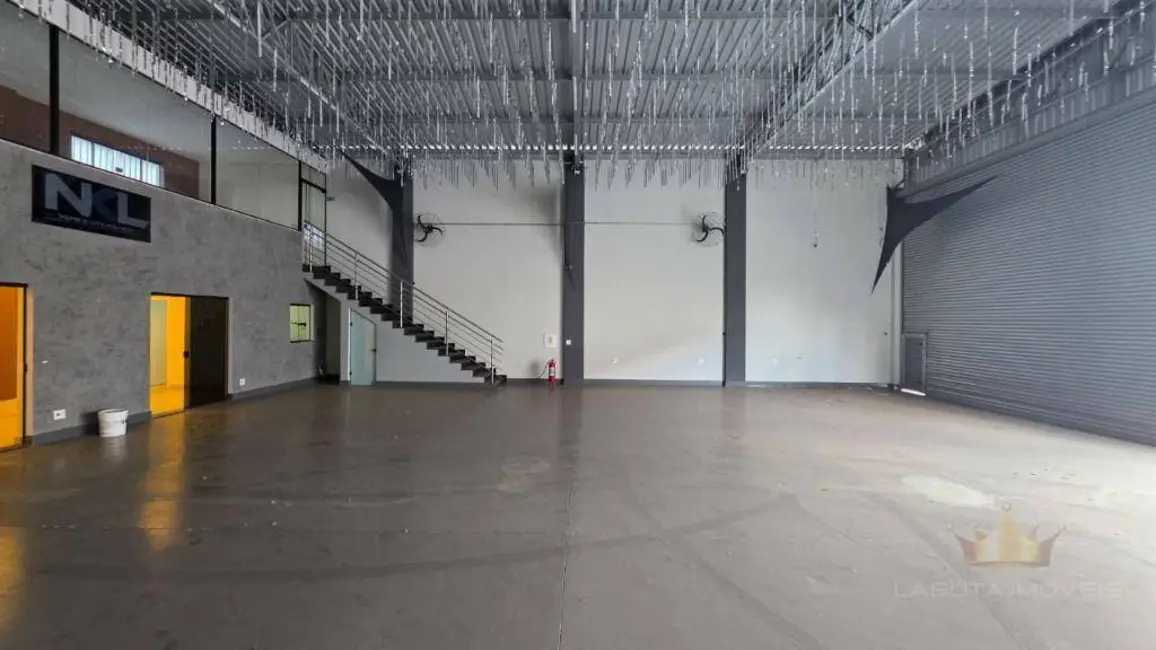 Sala Comercial para alugar, 350m2 em Vila Santa Terezinha, Sumare - SP - imagem 7 Foto 7 de Sala Comercial para alugar, 350m2 em Vila Santa Terezinha, Sumare - SP