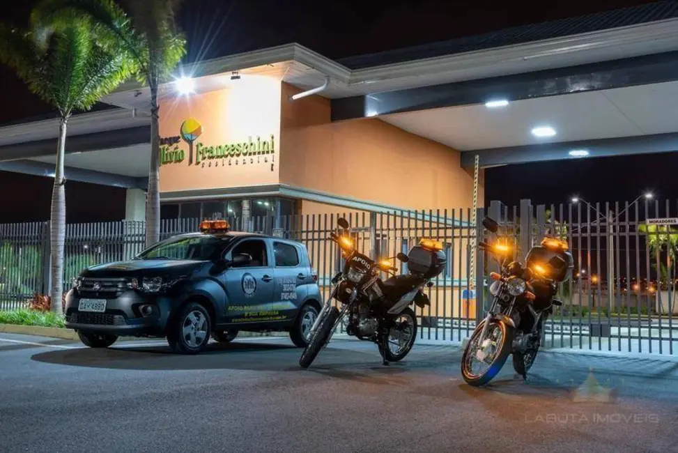 Foto 2 de Terreno / Lote à venda, 600m2 em Hortolandia - SP