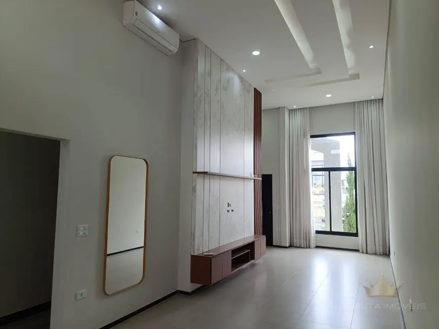 Foto 2 de Casa de Condomínio com 3 quartos para alugar, 250m2 em Sumare - SP