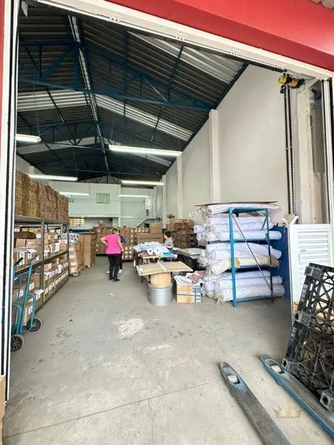 Armazém / Galpão para alugar, 250m2 em Parque das Nações (Nova Veneza), Sumare - SP - imagem 8 Foto 8 de Armazém / Galpão para alugar, 250m2 em Parque das Nações (Nova Veneza), Sumare - SP