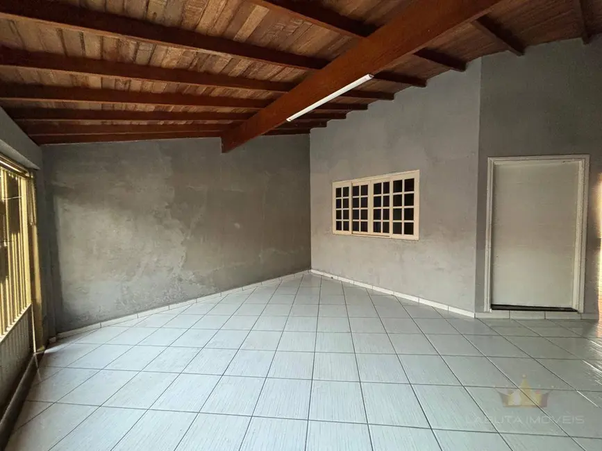 Casa com 3 quartos à venda, 196m2 em Jardim Macarenko, Sumare - SP - imagem 2 Foto 2 de Casa com 3 quartos à venda, 196m2 em Jardim Macarenko, Sumare - SP