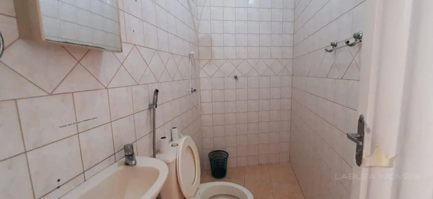 Foto 15 de Casa para alugar, 300m2 em Vila Miranda, Sumare - SP