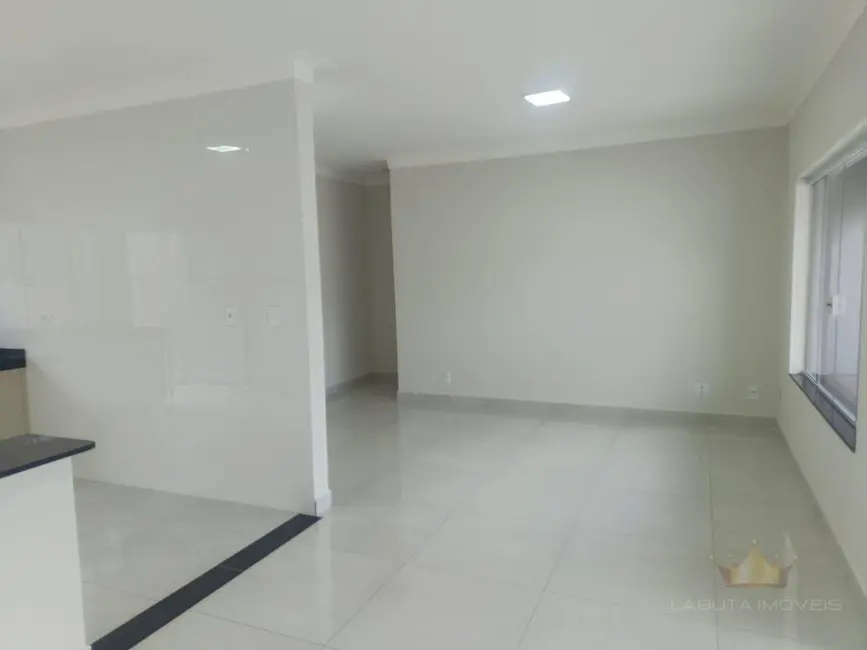 Foto 2 de Casa com 3 quartos para alugar, 250m2 em Planalto do Sol, Sumare - SP