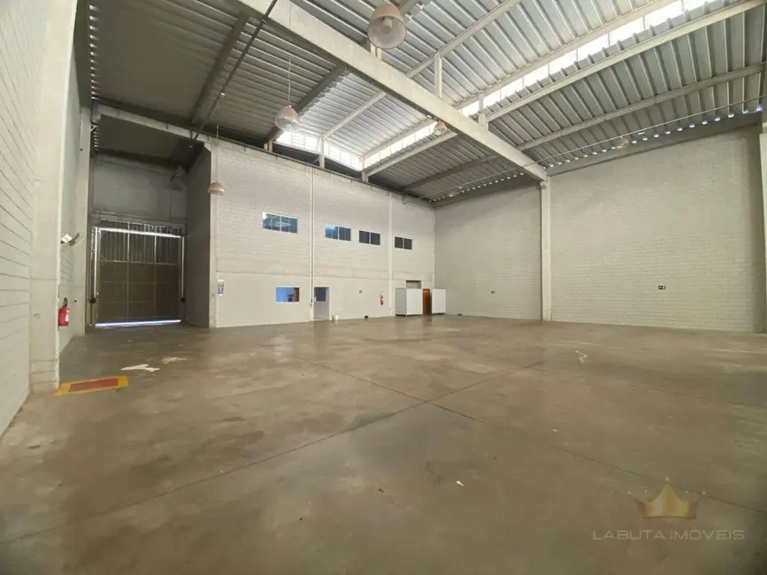 Foto 2 de Armazém / Galpão para alugar, 1000m2 em Condominio Industrial 15 de Novembro, Nova Odessa - SP