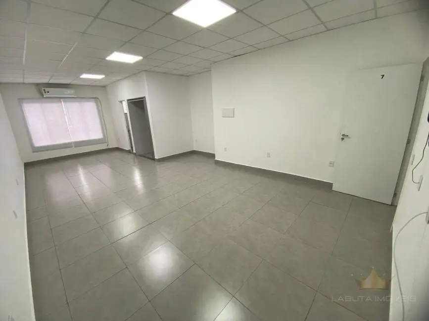 Foto 1 de Sala Comercial para alugar, 50m2 em Jardim São Carlos, Sumare - SP