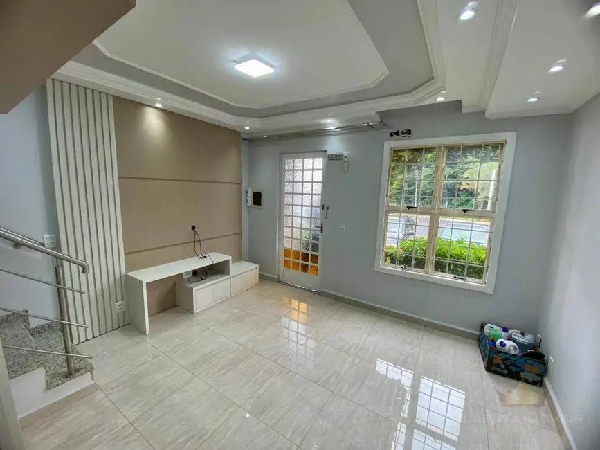 Foto 2 de Casa de Condomínio com 2 quartos para alugar, 62m2 em Sumare - SP