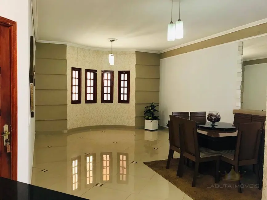Foto 1 de Casa com 3 quartos à venda, 250m2 em Residencial Bordon, Sumare - SP