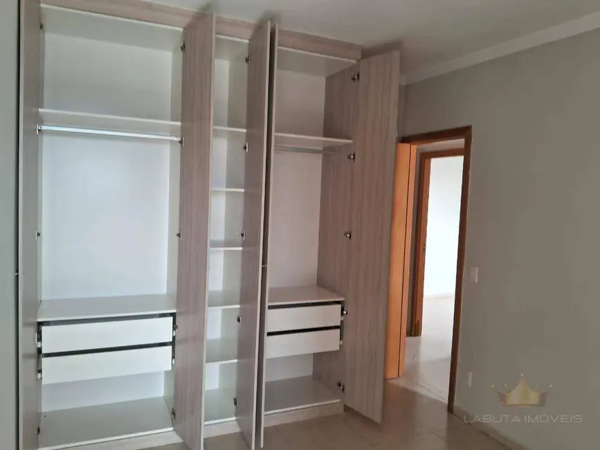 Foto 4 de Apartamento com 3 quartos para alugar, 115m2 em Jardim São Carlos, Sumare - SP