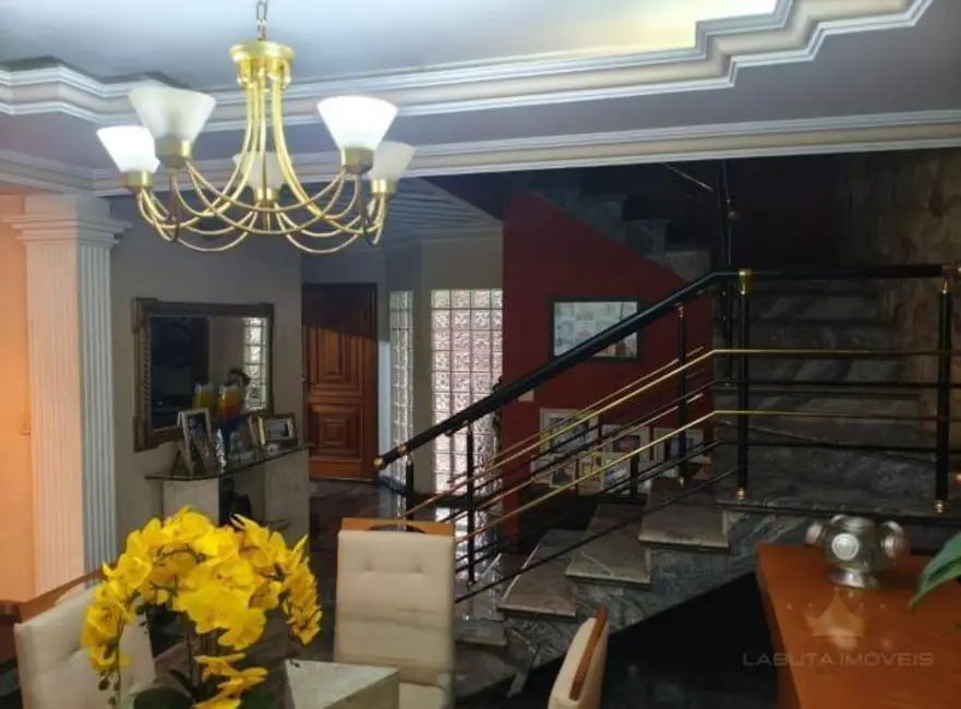 Casa com 4 quartos à venda e para alugar, 300m2 em Parque Hongaro, Sumare - SP - imagem 8 Foto 8 de Casa com 4 quartos à venda e para alugar, 300m2 em Parque Hongaro, Sumare - SP