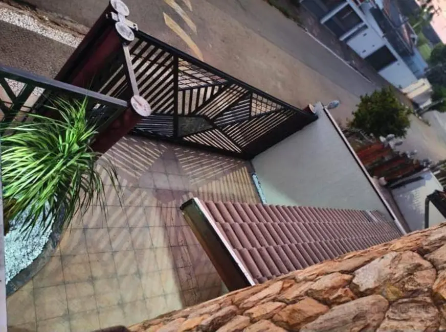 Casa com 4 quartos à venda e para alugar, 300m2 em Parque Hongaro, Sumare - SP - imagem 4 Foto 4 de Casa com 4 quartos à venda e para alugar, 300m2 em Parque Hongaro, Sumare - SP