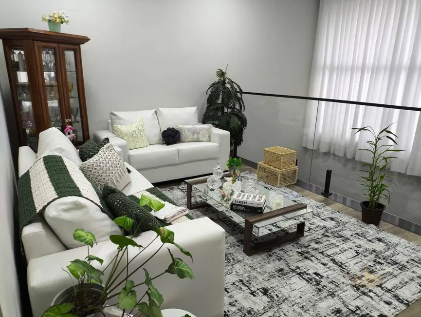 Foto 9 de Casa de Condomínio com 3 quartos à venda, 250m2 em Hortolandia - SP