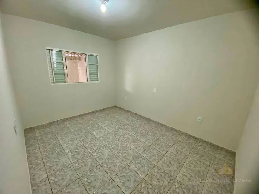 Casa com 1 quarto para alugar, 125m2 em Jardim João Paulo II, Sumare - SP - imagem 9 Foto 9 de Casa com 1 quarto para alugar, 125m2 em Jardim João Paulo II, Sumare - SP
