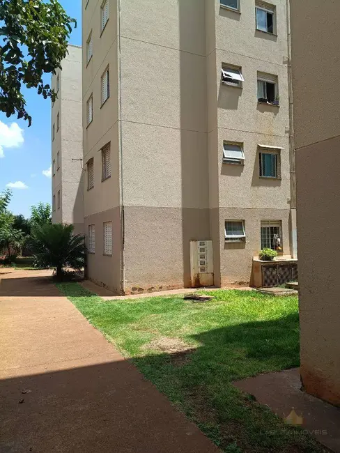 Apartamento com 2 quartos à venda, 43m2 em Campinas - SP - imagem 2 Foto 2 de Apartamento com 2 quartos à venda, 43m2 em Campinas - SP