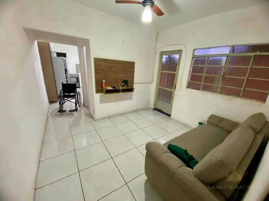 Casa com 3 quartos à venda, 125m2 em Jardim Lucélia, Sumare - SP - imagem 7 Foto 7 de Casa com 3 quartos à venda, 125m2 em Jardim Lucélia, Sumare - SP