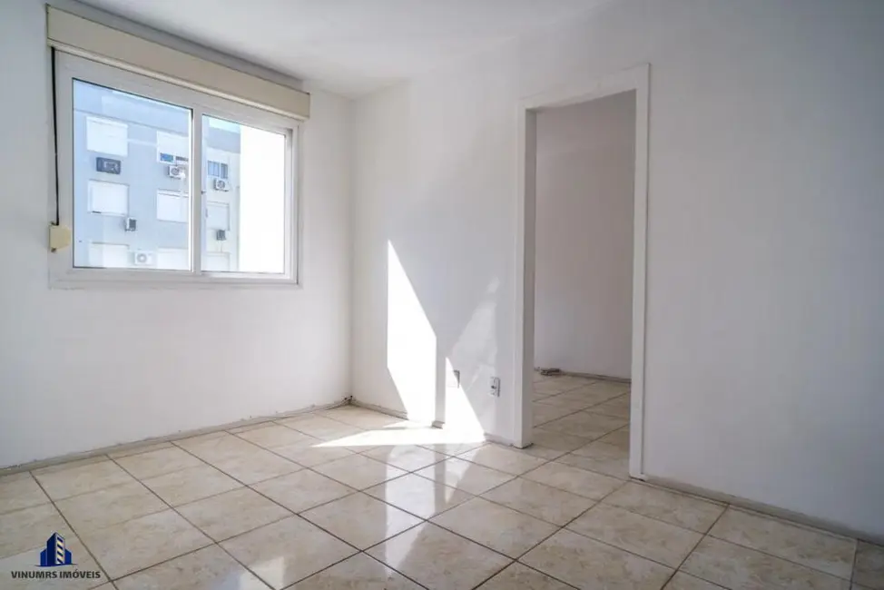 Foto 5 de Sala Comercial à venda, 40m2 em Humaitá, Porto Alegre - RS