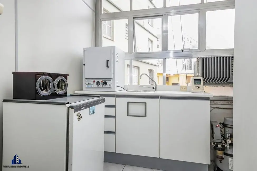 Foto 8 de Sala Comercial à venda, 74m2 em Santana, Porto Alegre - RS