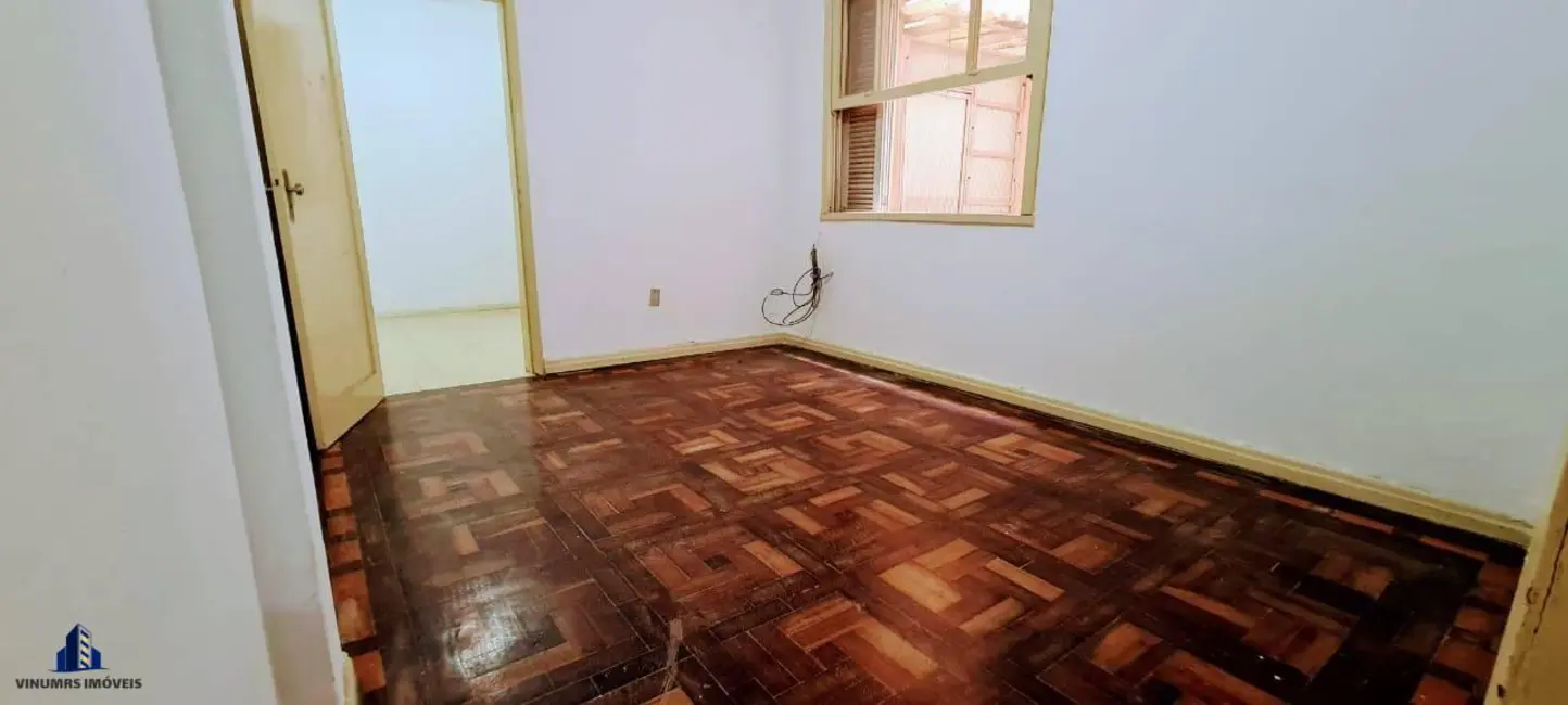 Foto 2 de Apartamento com 2 quartos à venda, 75m2 em Bom Fim, Porto Alegre - RS