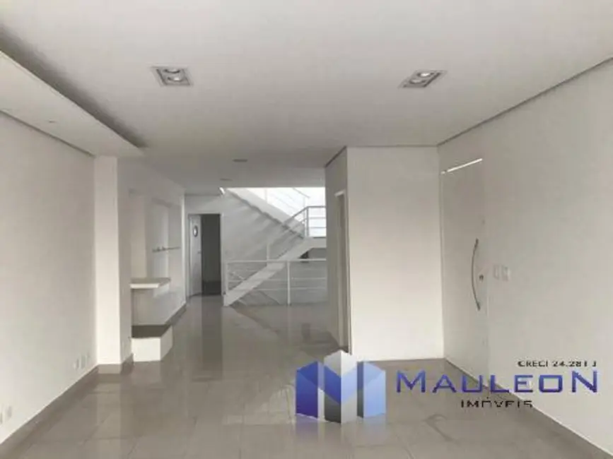 Sobrado com 4 quartos à venda, 330m2 em Água Rasa, São Paulo - SP - imagem 3 Foto 3 de Sobrado com 4 quartos à venda, 330m2 em Água Rasa, São Paulo - SP