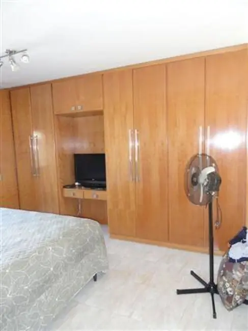 Sobrado com 4 quartos à venda, 410m2 em Vila Formosa, São Paulo - SP - imagem 9 Foto 9 de Sobrado com 4 quartos à venda, 410m2 em Vila Formosa, São Paulo - SP