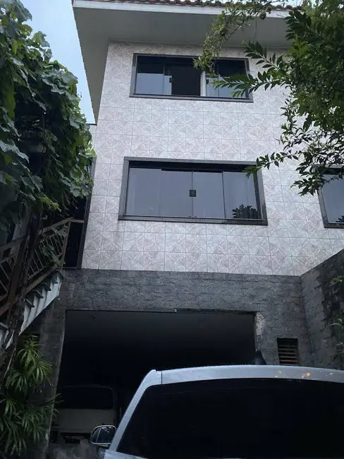 Foto 1 de Sobrado com 3 quartos à venda, 240m2 em Jardim Textil, São Paulo - SP