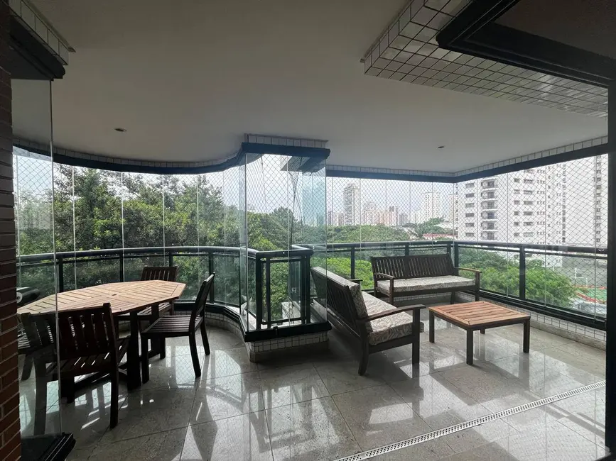 Foto 2 de Apartamento com 3 quartos para alugar, 186m2 em Tatuapé, São Paulo - SP