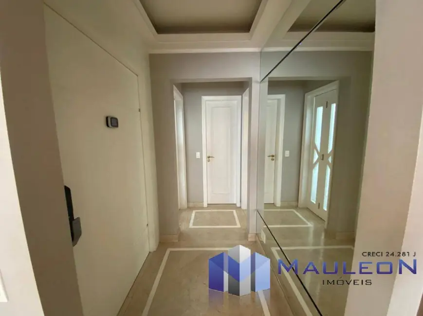 Apartamento com 4 quartos à venda, 198m2 em Tatuapé, São Paulo - SP - imagem 9 Foto 9 de Apartamento com 4 quartos à venda, 198m2 em Tatuapé, São Paulo - SP