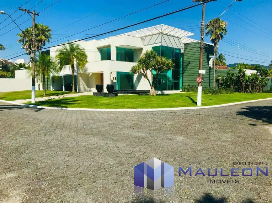 Foto 3 de Casa com 7 quartos à venda, 1200m2 em Acapulco, Guaruja - SP