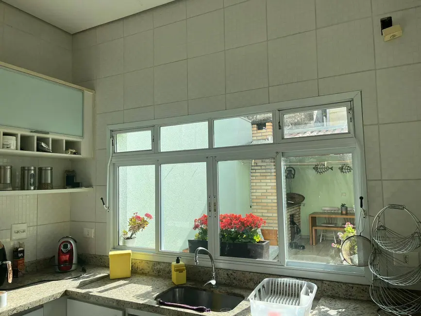 Foto 3 de Sobrado com 3 quartos à venda, 165m2 em Vila Carrão, São Paulo - SP