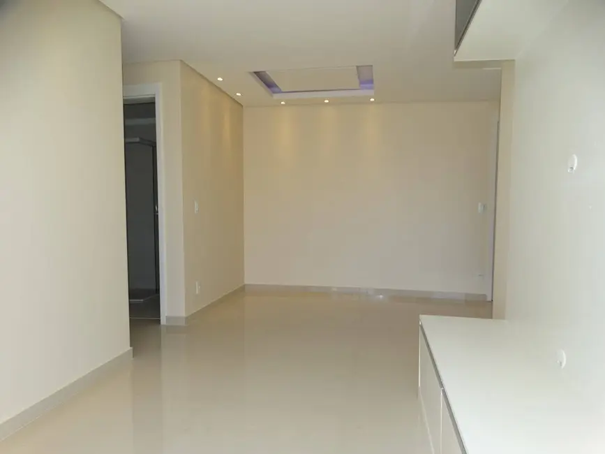 Apartamento com 2 quartos à venda, 61m2 em Parque São Jorge, São Paulo - SP - imagem 3 Foto 3 de Apartamento com 2 quartos à venda, 61m2 em Parque São Jorge, São Paulo - SP