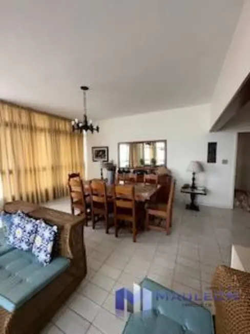 Apartamento com 4 quartos à venda, 180m2 em Pitangueiras, Guaruja - SP - imagem 8 Foto 8 de Apartamento com 4 quartos à venda, 180m2 em Pitangueiras, Guaruja - SP