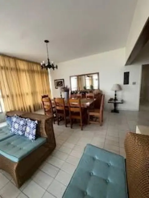 Foto 4 de Apartamento com 4 quartos à venda, 180m2 em Pitangueiras, Guaruja - SP