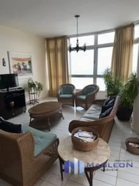 Apartamento com 4 quartos à venda, 180m2 em Pitangueiras, Guaruja - SP - imagem 3 Foto 3 de Apartamento com 4 quartos à venda, 180m2 em Pitangueiras, Guaruja - SP