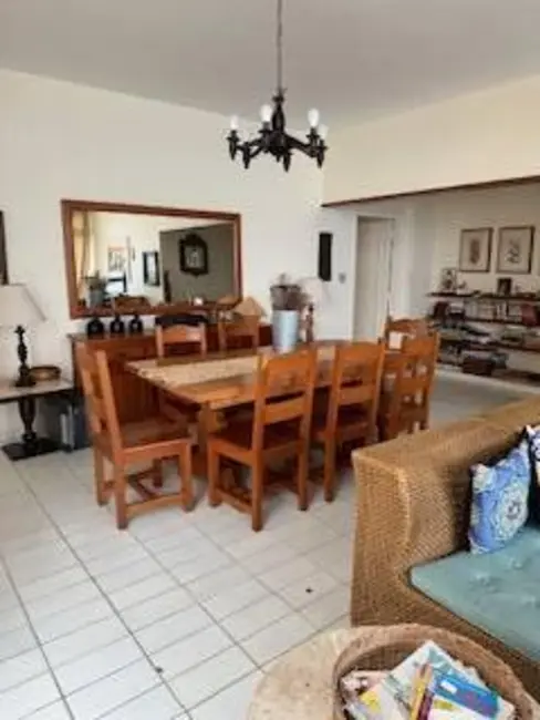 Foto 7 de Apartamento com 4 quartos à venda, 180m2 em Pitangueiras, Guaruja - SP