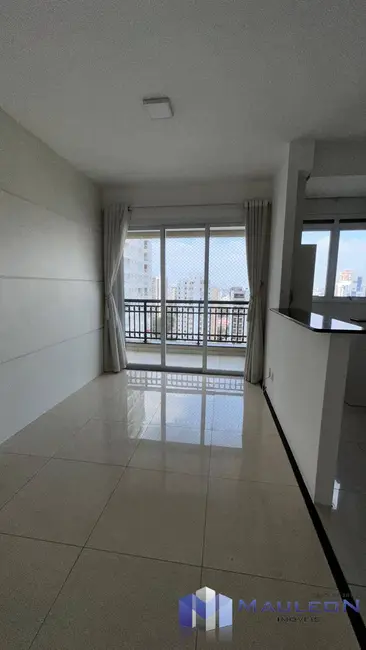 Foto 3 de Apartamento com 1 quarto para alugar, 40m2 em Vila Regente Feijó, São Paulo - SP